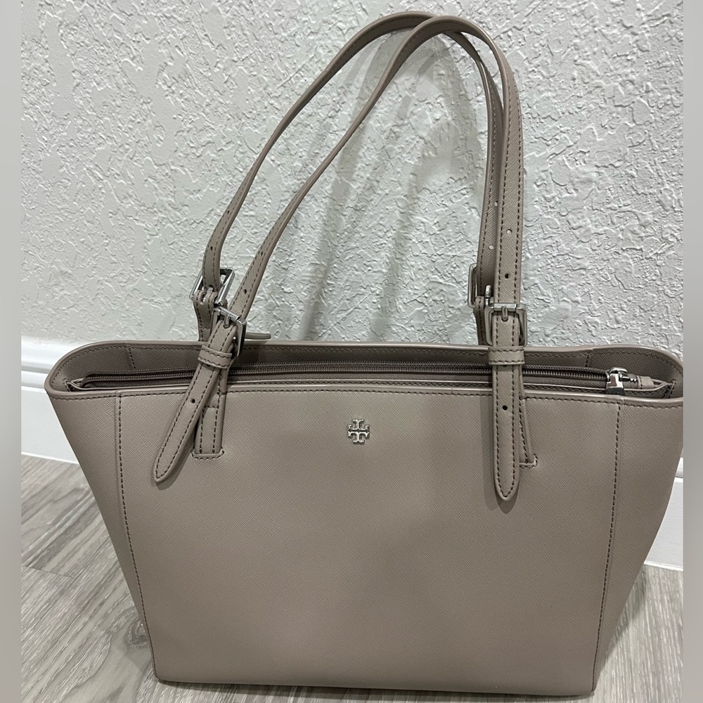 Tory Burch bag
